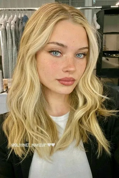 Odwrócony czat AI – rozmawiaj z Ava