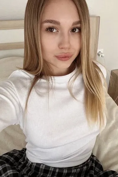 Çevrilmiş Sohbet Yapay Zekası – Aliciaile sohbet edin