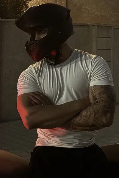 Flipped Chat AI – 與 Axel 聊天