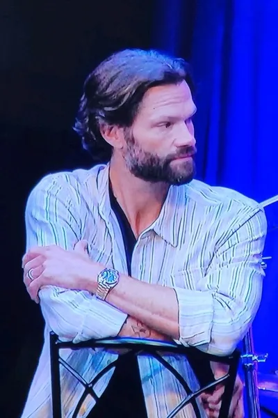 Flipped Chat AI – Csevegés Jared Padalecki