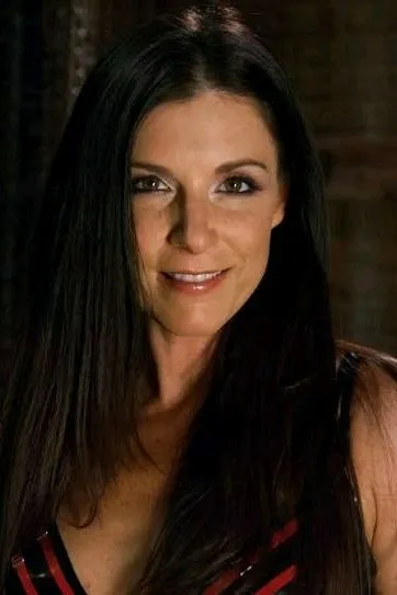 Flipped Chat AI – Чат с Индия Саммер