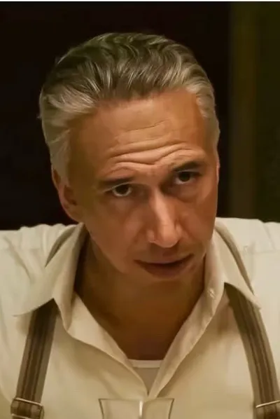 AI trò chuyện đảo ngược – Trò chuyện với Enzo Ferrari