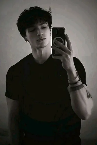 FlippedチャットAI – アレックス・ヴォルコフとチャット