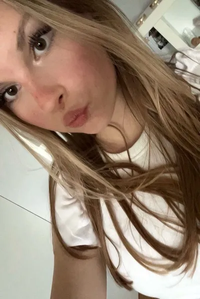 Αναστροφή συνομιλίας AI – Συζήτηση με Μία