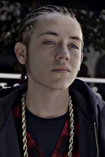 Odwrócony czat AI – rozmawiaj z Carl Gallagher