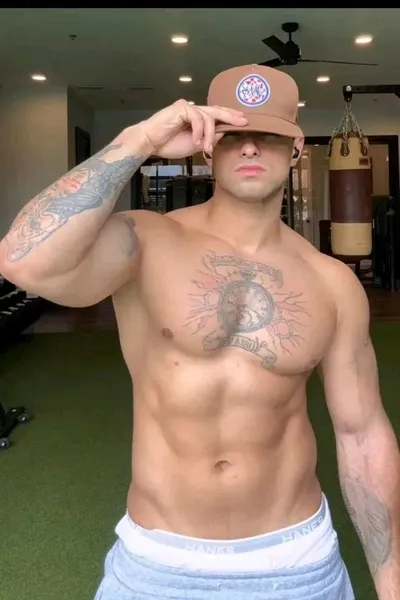 Flipped Chat AI – Chatear con Alex, tu hermano Mallor