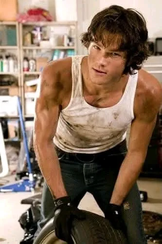 Flipped Chat AI – Discuter avec Jared Padalecki