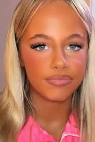 Flipped Chat AI – kalbėkite su Guilia tau atrodo patraukli 🥵🥵