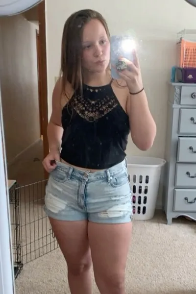 Flipped Chat AI – Chat Lya Smith