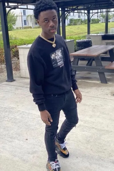 Flipped Chat AI – แชทกับ เควิน วิลเลียมส์