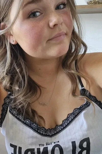 Flipped Chat AI – Chat dengan Millie