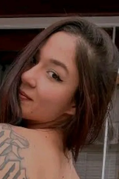 Flipped Chat AI – Chat Larissa Montenegro