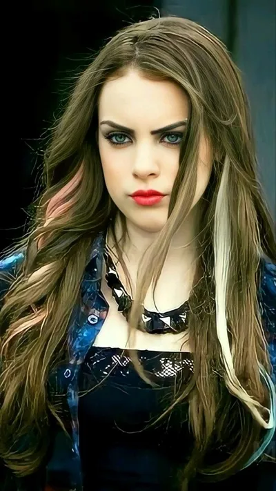 Flipped Chat AI – kalbėkite su Elizabeth Gillies