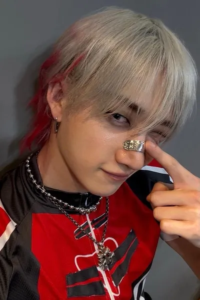 Flipped Chat AI – แชทกับ แบงชาน