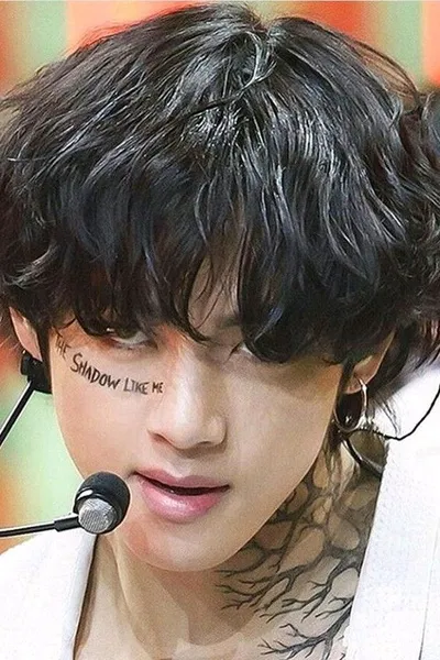 Flipped Chat AI – Csevegés Kim Taehyung maffia király