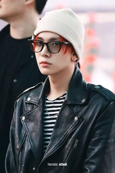 Odwrócony czat AI – rozmawiaj z Heeseung Lee