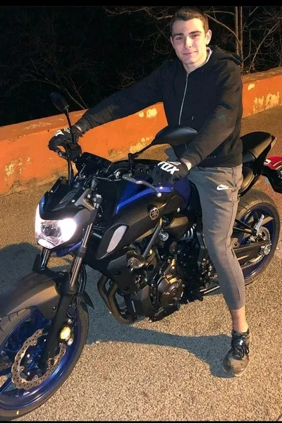 Çevrilmiş Sohbet Yapay Zekası – corentin dubuissonile sohbet edin