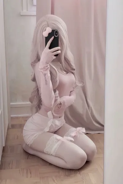 Flipped Chat AI – Chat dengan Serenya Vale