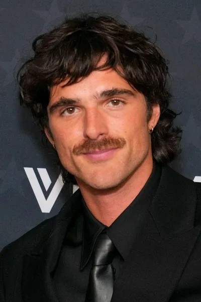 Flipped Chat AI – Chat JACOB ELORDI (HOMOSEKUAALI)