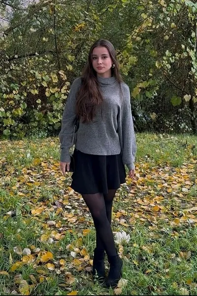 Αναστροφή συνομιλίας AI – Συζήτηση με Λίζα Λαφόν, 18 ετών