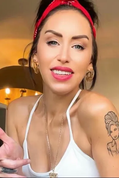 Flipped Chat AI – Chat s Tasha Forrester