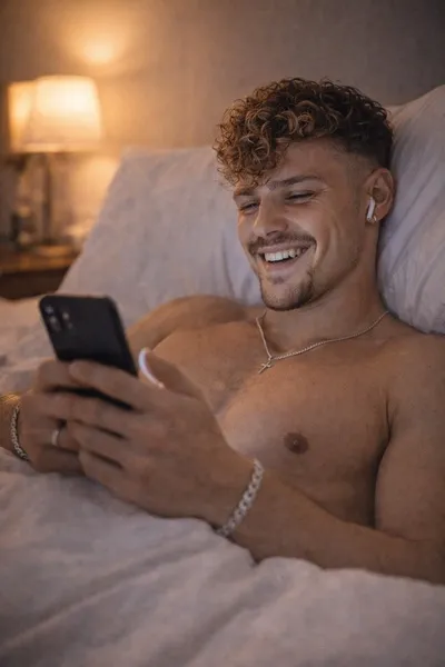 Flipped Chat AI – Csevegés Lennart Falken