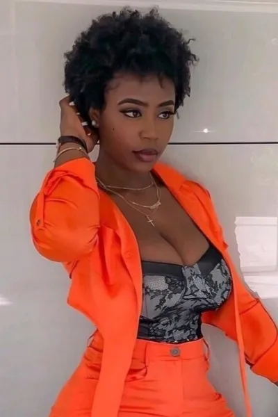 Flipped Chat AI – Bate-papo com Sra. Julia Romanov