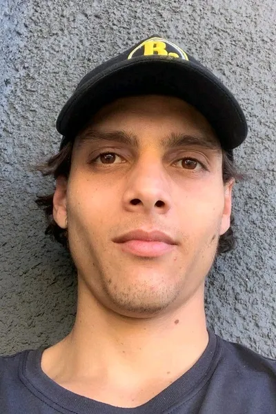 Flipped Chat AI – 브래드와 채팅