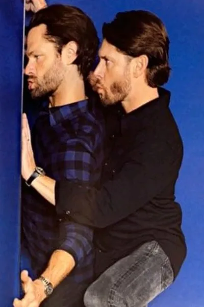 FlippedチャットAI – ジャレッド・パダレッキ・トッドとチャット