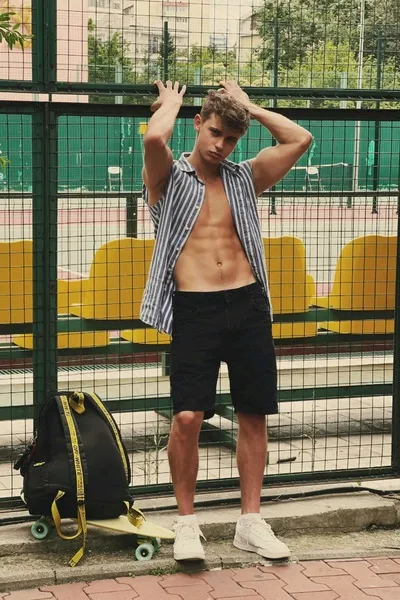 FlippedチャットAI – Darío Montalvaとチャット