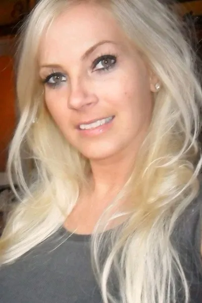 Flipped Chat AI – Csevegés Bernadett