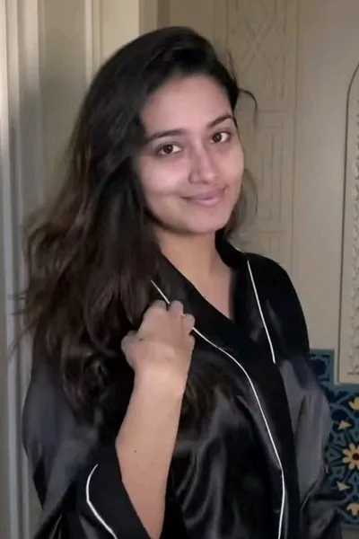 Flipped Chat AI – 與 Tasnia Farin 聊天