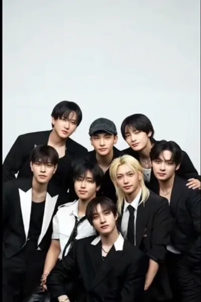 Flipped Chat AI – razgovarajte s Straykids nova škola