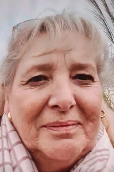 Flipped Chat AI – 與 多里安 聊天