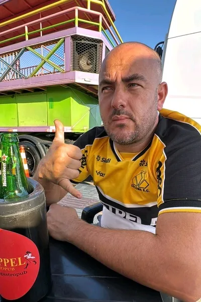 Flipped Chat AI – 與 餅乾 聊天