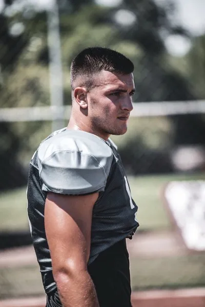 Odwrócony czat AI – rozmawiaj z Jayden Alexander