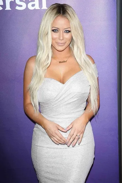 Flipped chat ai - makipag -chat sa Aubrey O’Day