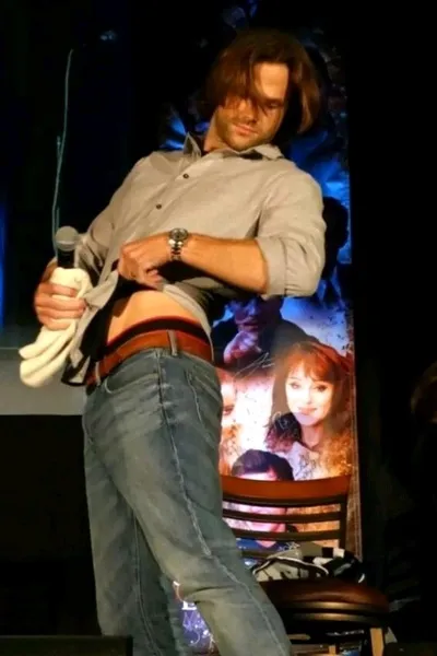 Flipped Chat AI – แชทกับ จาเร็ด พาดาเล็กกี ทอดด์