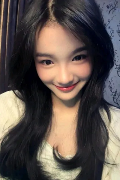 Flipped Chat AI – Chat dengan Erine