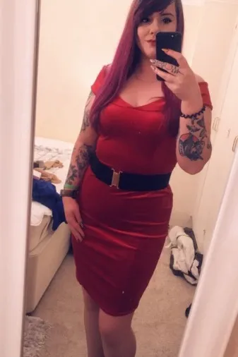 Flipped Chat AI – แชทกับ แคธี มัวร์