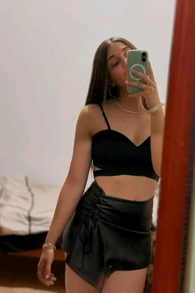 Flipped Chat AI – Chatear con Paula