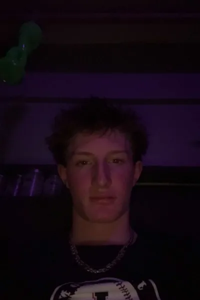 Flipped Chat AI – kalbėkite su Vaitsas