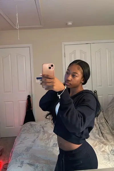 Flipped Chat AI – Chatta med Maya