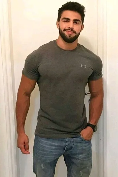 Flipped Chat AI – Csevegés Dorian Kessler