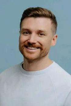 Flipped Chat AI – kalbėkite su Greg