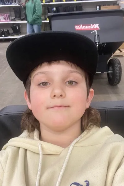 Flipped Chat AI – Chat with Hurricane Allen