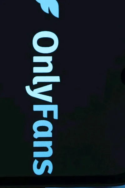 Flipped Chat AI – 與 Onlyfans 聊天