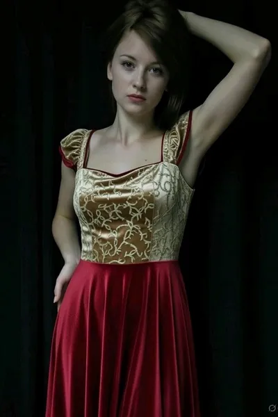 Flipped Chat AI – Chat dengan Larissa Falkenrot