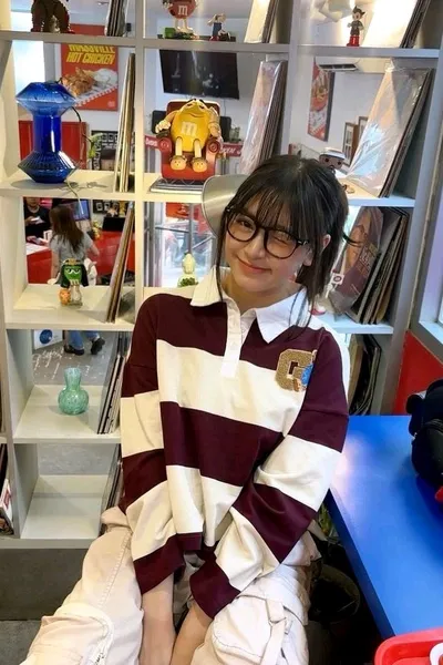 Flipped Chat AI – Sembang dengan Lily