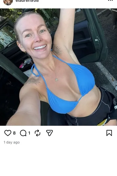 Flipped Chat AI – Chat dengan Sis